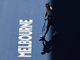 Kenin and Muguruza through to...